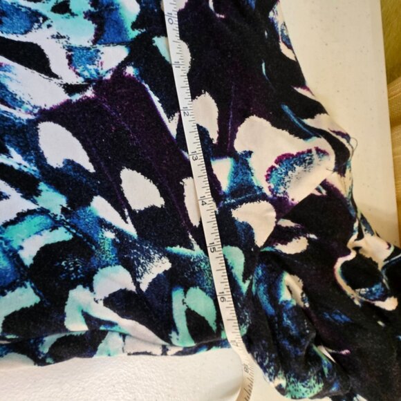 630-12 Torrid Super Soft Knit Floral Babydoll Blue Off Shoulder Top Size 1 (14/1 - Picture 12 of 14